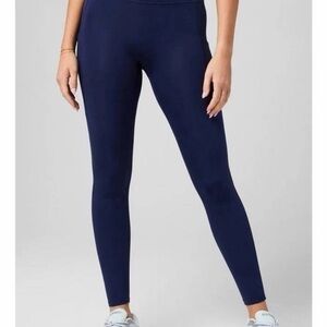 Fabletics PureLuxe Women's Navy Leggings with pockets